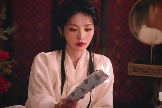 田曦薇闫桉《嫁金钗》演绎真假千金博弈,双线切换反差拉满