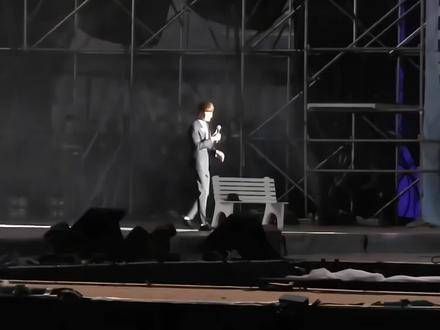 宋茜与SM TOWN演唱会联袂献演《Loving U》宋茜victoria
