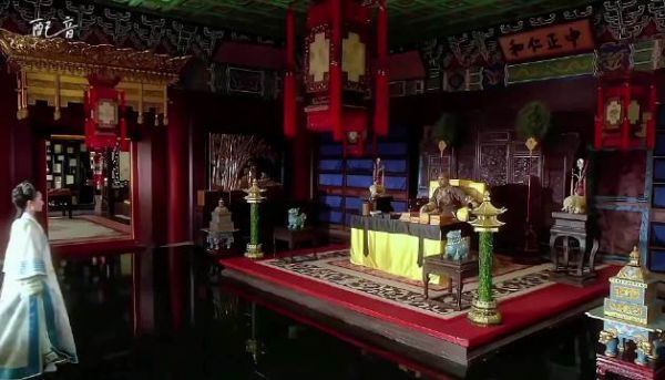 一手烂牌，打出王炸