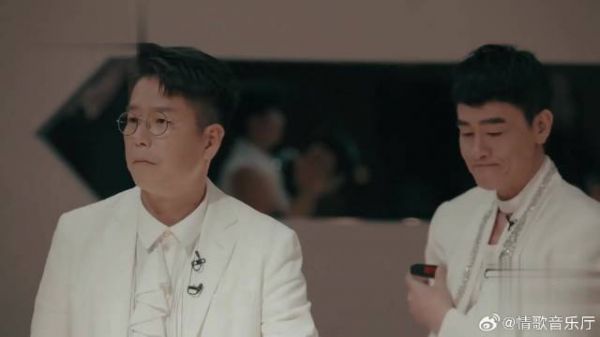 披荆斩棘2025淘汰赛陈小春自责全员落泪