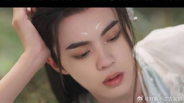《狐妖小红娘》 月初最好的兄弟流觞s了，他都没有等到与爱人九霜的婚礼