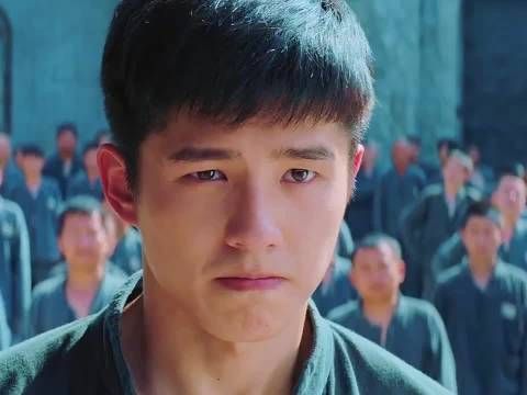 狱中遭遇欺凌男子身份曝光