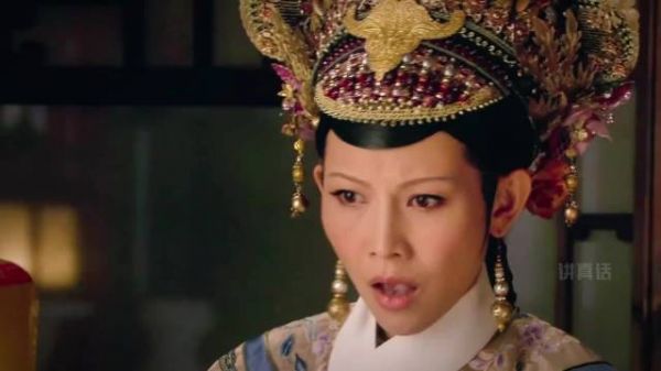 皇后买通钦天监,用天象之说阻止甄嬛回宫