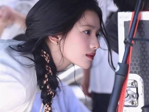 张婧仪演绎青涩与魅惑双面角色获赞