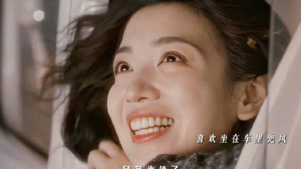 代露娃《画梦录》演绎民国萌妹，画技顶尖性格软萌