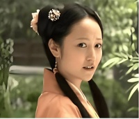 红楼梦：丫鬟当诰命，小姐做妾室，她们是如何在命运的棋盘上被互换位置的？
