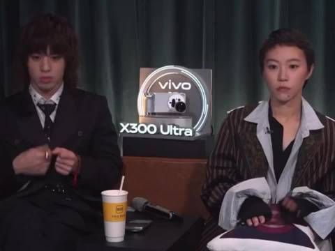 支持我们寸头女长发男组合哈哈哈哈