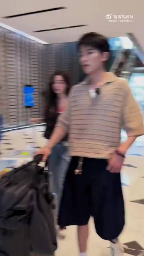 娜扎王星越同框录制花少8南美篇