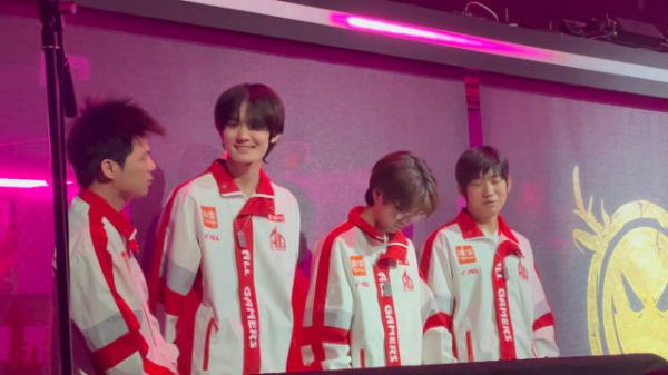今日份比赛加油！好戏即将上演