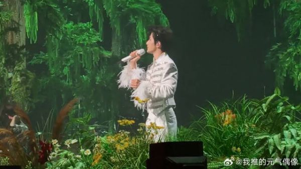 张新成演唱会人声还原度高，呼吸声清晰可闻