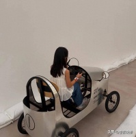 周一围打卡重庆美术馆，沉浸式看展的快乐，简单又真实