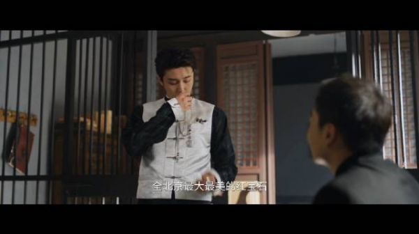 演员杨同学小品表演引热议，节奏连贯获赞