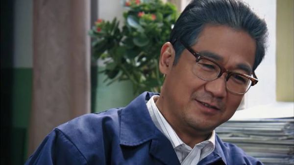 佟志升厂长，才觉得一切索然无味，当年不该和文丽闹