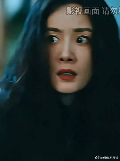 朱一龙/易烊千玺这眼神杀,真的绝了!
