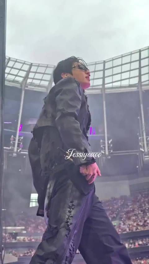 Fake love ‪/Jessiyouoo‬ 260706 BTS世巡 伦敦演唱会Day1 ‪‬