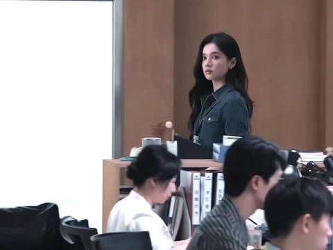 《野狗骨头》成年度现偶黑马,悬疑爱情平衡获赞