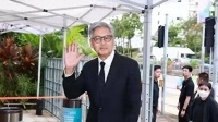 香港戏剧大师钟锦辉离世，众星送别开山祖师