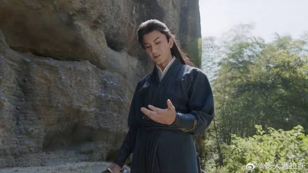 笛飞声恢复功力 李莲花身份被识破，下秒狼狈逃跑