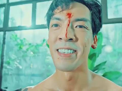 安志杰的电影也非常的好看，打戏也特别精彩，喜欢