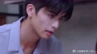 凌霄官宣发糖，公主抱额头吻甜蜜轰炸，尖尖扛不住了