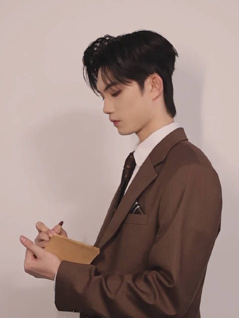 陈政宇主演音乐剧三风一树10日首演