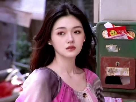 大S早期真的很美，有股旺盛的生命力！