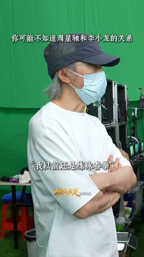 迪丽热巴宣传电影功夫女足 “我们队主打一个奉陪到底！”