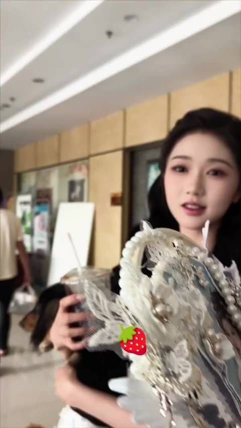 岳雨婷最近状态也太好了吧