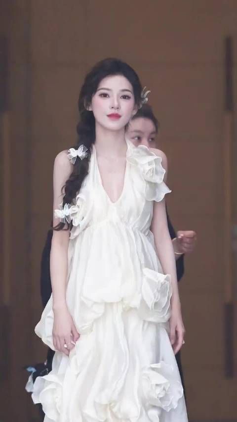 我看到仙女在向我走来