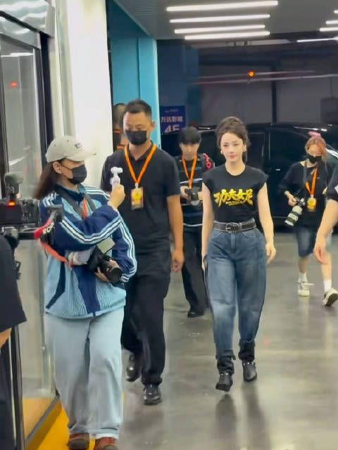 我靠啊啊啊啊 好帅啊 多多拍电影吧