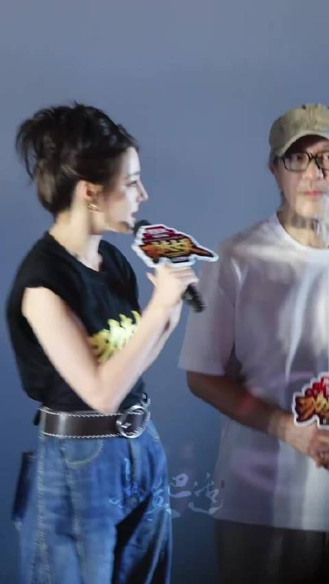 迪丽热巴回应周星驰调侃晒黑，尽显高情商