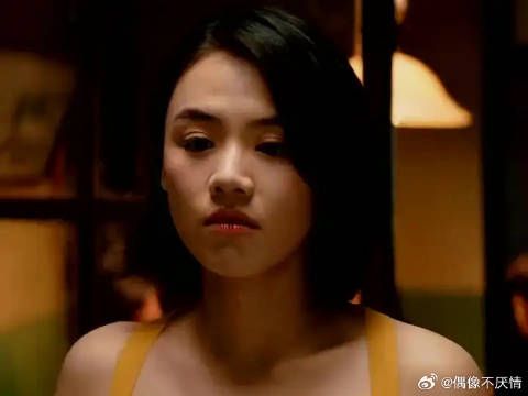 女孩被姐夫欺负 竟用这种方法报复 太解气了