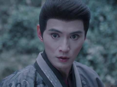 信王持亡妻手帕对峙郡主，认定其重生