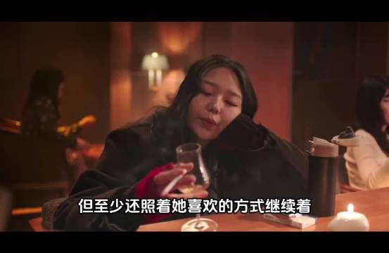为了所谓的“正常生活”,你愿意放弃梦想和爱情吗?…