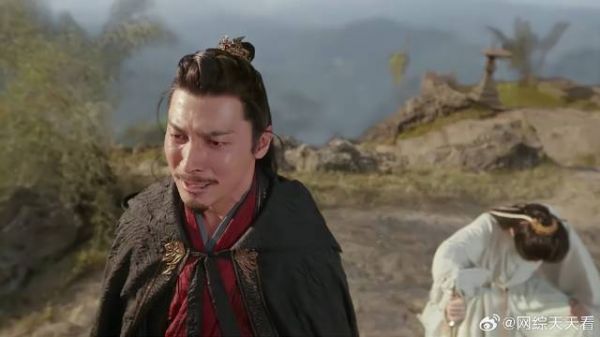 师傅被师兄杀 李莲花剧毒发作，誓死要杀师兄