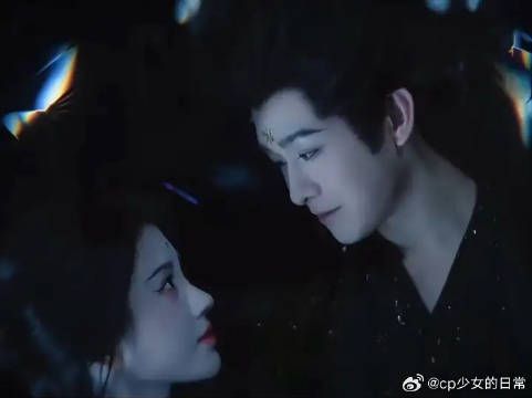 世界寄露太苦了 平行时空一定要幸福啊
