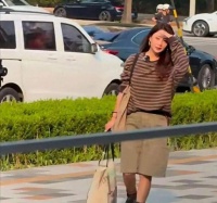 46岁殷桃现状：定居北京，丈夫入狱前已离婚，如今单身没孩子，活得很潇洒