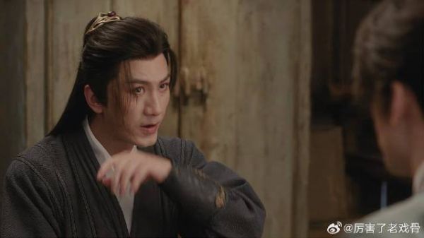李莲花研究黑暗料理 笛飞声一口旋光,方多病当场惊呆