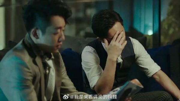 女孩和男孩失恋后,完全是两个反差