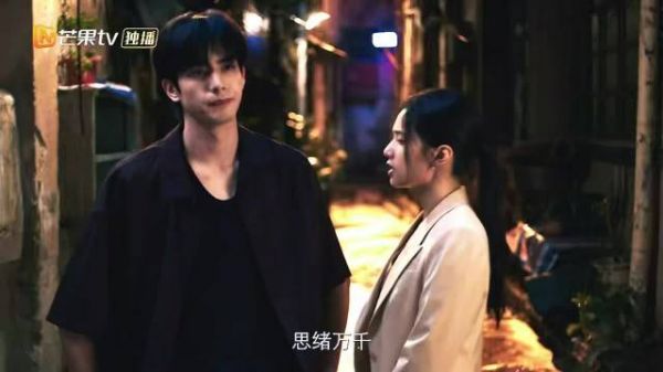 陈异饭局暗示初恋身份，六年偏爱酸涩未减