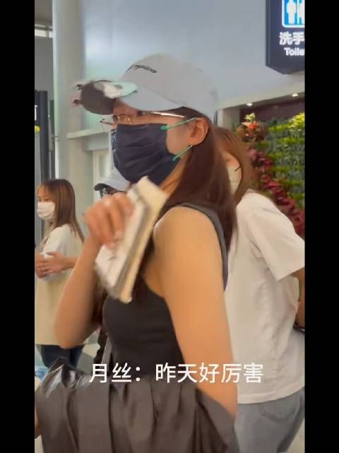 月月被夸的时候真的很开心