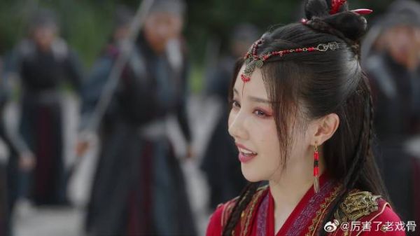 李莲花重伤，方多病誓死保护，以一敌百不退一步