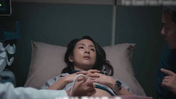 林依晨金马提名之作，全片没有背景音乐，却看得人脊背发凉