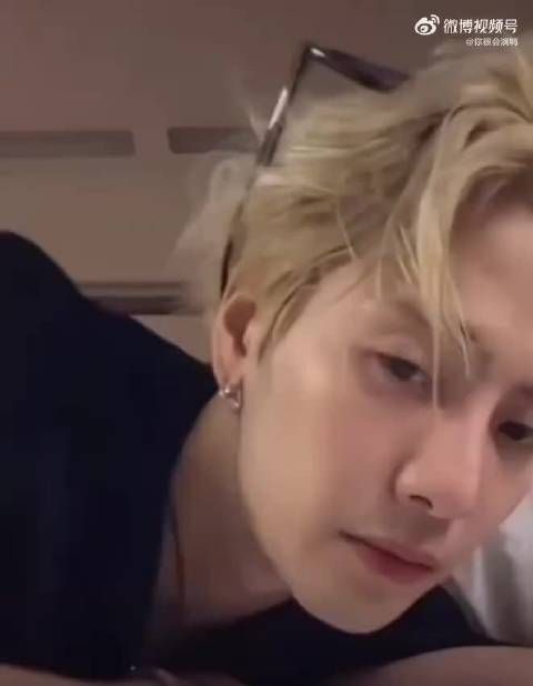 者来女自曝理想型王嘉尔，看重灵魂契合与自律真诚