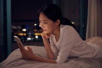 已婚女人不拦着你做这三件事，就是动心了，想跨过那条线