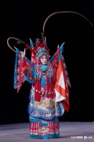 梅程两大经典登陆广州艺术季，史依弘如何无缝切换两种气质？