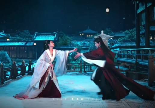 何与古装复刻二次元男主，神态浑然天成