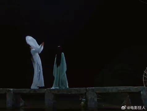 捋头发救人第一次见