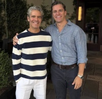Andy Cohen 公开男友，比他小16岁的私募高管投资人！