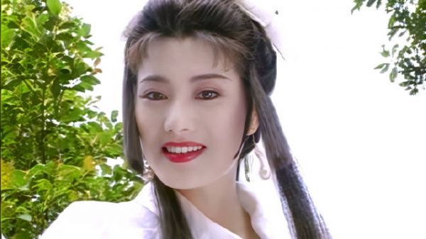 那一年她们风华正茂:再忆经典,潇洒香帅,痴情无极!杨丽菁 摘下满天星